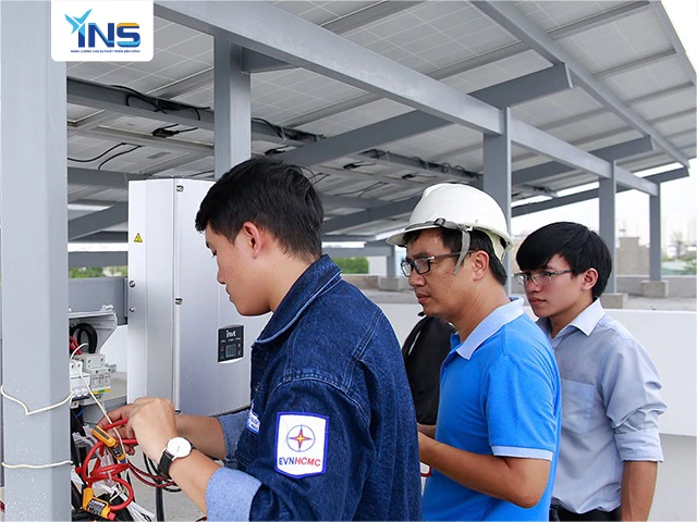 Grid Connection and Bi-Directional Meters: 2025 Technical Regulation Updates